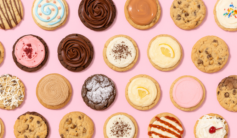 Cookie Lovers' Comprehensive Guide to Crumbl Cookie Flavors